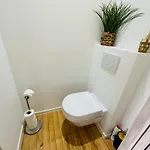 Exotique Avec Bain Balneo アパート *