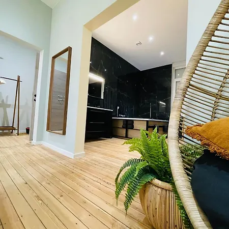 Exotique Avec Bain Balneo * 리에주